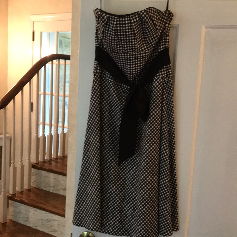 Strapless, gingham sundress with bow detail